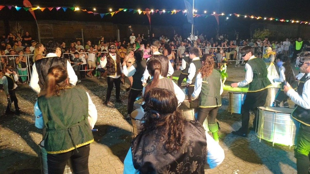 Esta noche continúa el Carnaval de Mi Tandil